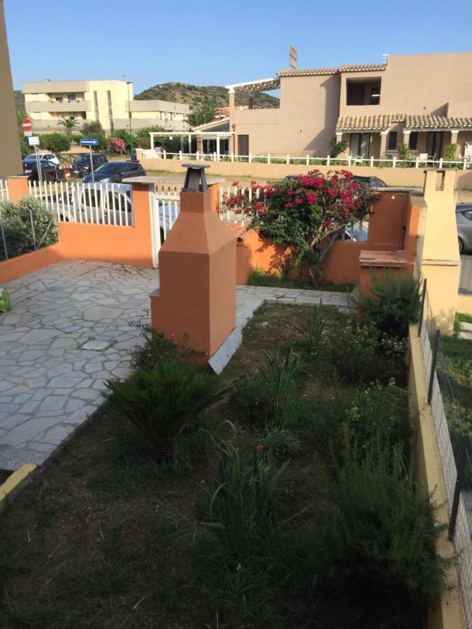 Lemon Apartments Villasimius Εξωτερικό φωτογραφία