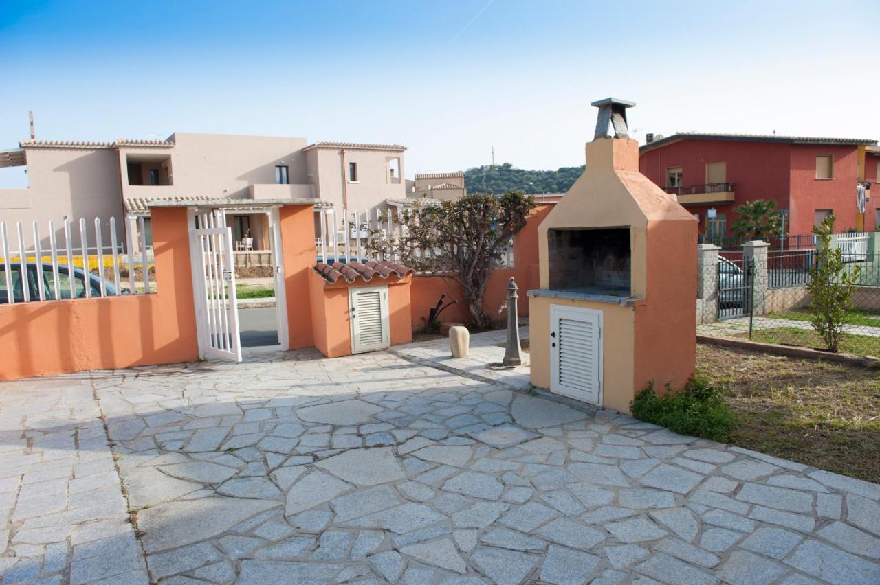 Lemon Apartments Villasimius Εξωτερικό φωτογραφία