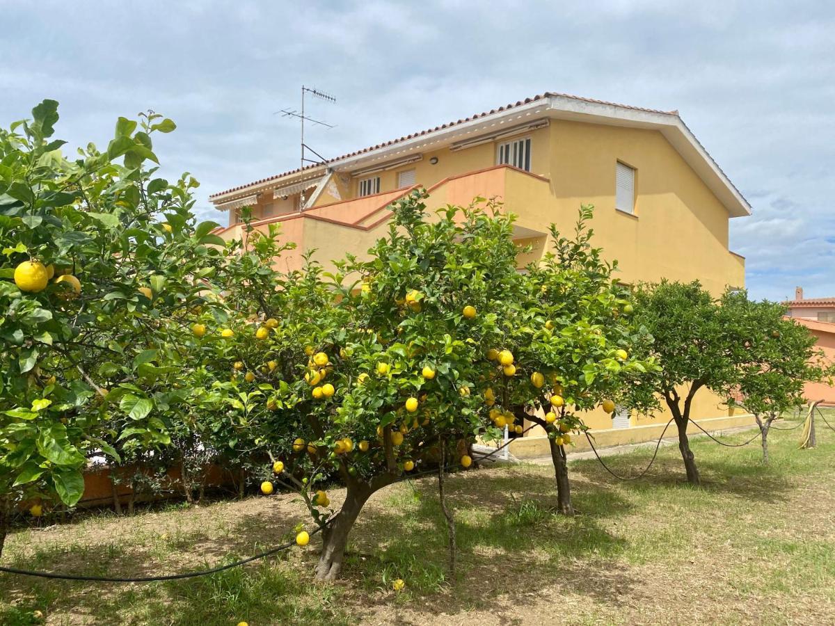 Lemon Apartments Villasimius Εξωτερικό φωτογραφία