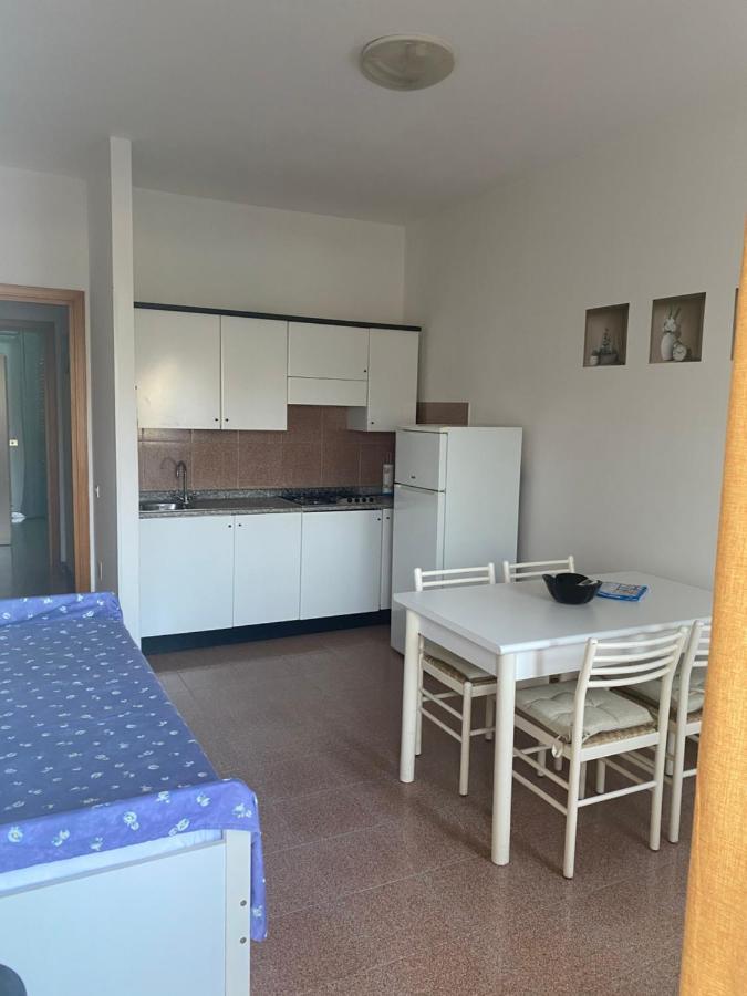 Lemon Apartments Villasimius Εξωτερικό φωτογραφία
